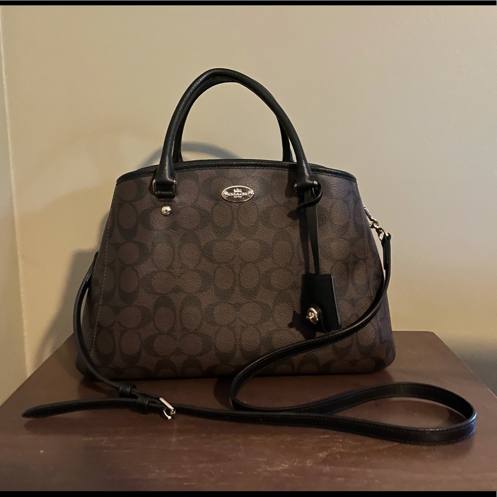 Never used, perfect condition. It is 13”w, 9.25”t and 5”d. From smoke free home.